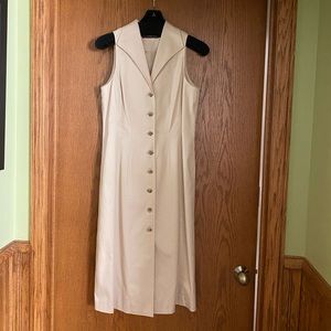 AV Adrienne Vittadini beige cotton lined dress